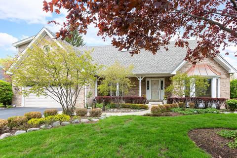 419 Brighton Dr, Wheaton, IL 60189 photo 3
