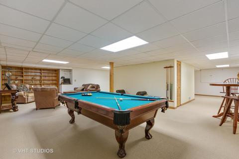 419 Brighton Dr, Wheaton, IL 60189 photo 18