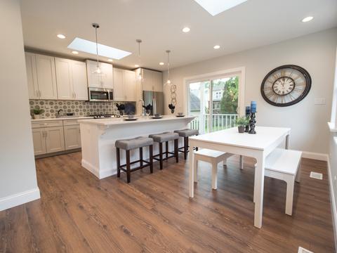 834 N Summit St, Wheaton, IL 60187 photo 4