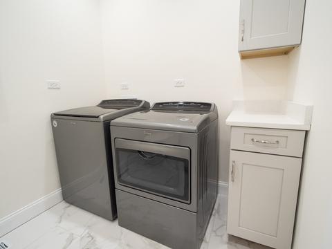 834 N Summit St, Wheaton, IL 60187 photo 7