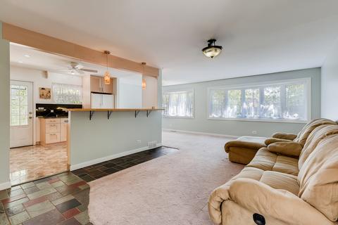 180 E Bradley St, Des Plaines, IL 60016 photo 3