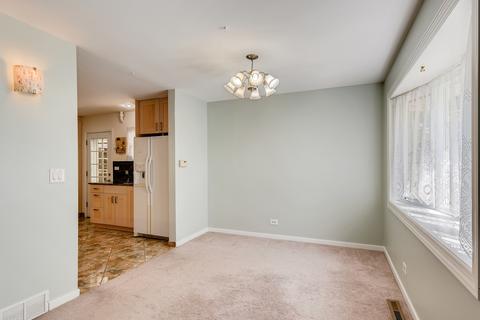 180 E Bradley St, Des Plaines, IL 60016 photo 5