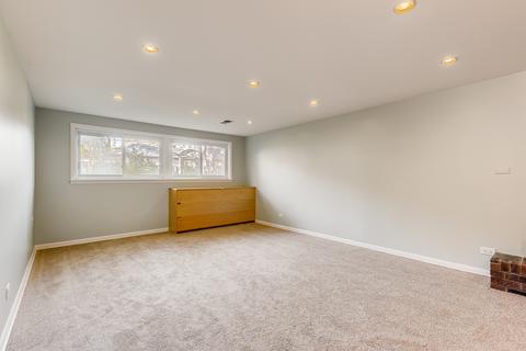 180 E Bradley St, Des Plaines, IL 60016 photo 14