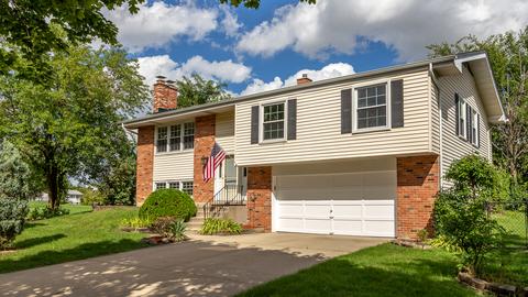 723 N Maple Ave, Itasca, IL 60143 photo 1