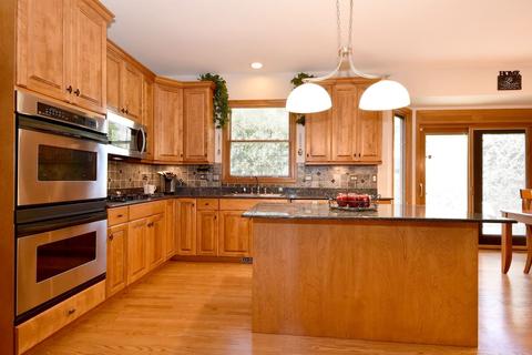 230 Hawk Hollow Dr, Bartlett, IL 60103 photo 13