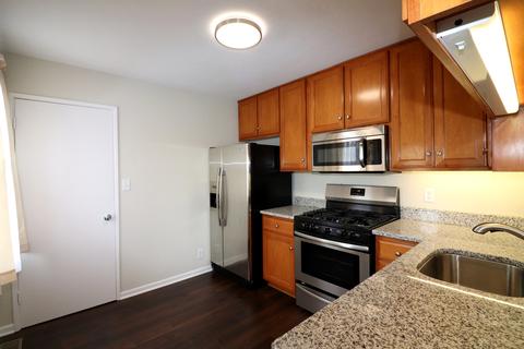 14825 S Bartlett Ave, Plainfield, IL 60544 photo 9