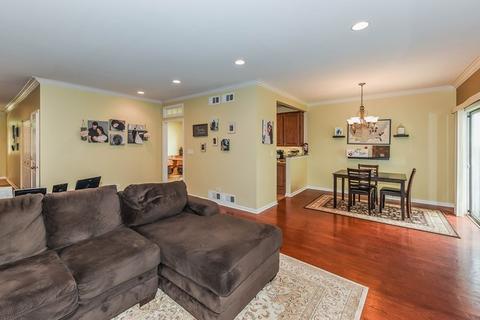 661 Dogleg Ln, Bartlett, IL 60103 photo 4