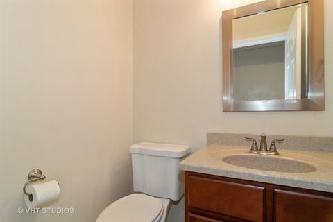 329 E Beech Dr, Schaumburg, IL 60193 photo 14