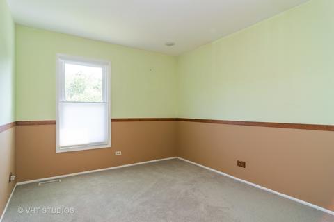 329 E Beech Dr, Schaumburg, IL 60193 photo 13