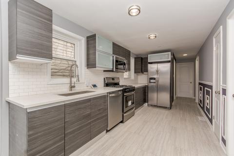 1626 E 93rd St, Chicago, IL 60617 photo 3