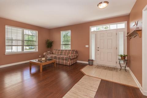 3022 Cookson Ave, Elgin, IL 60124 photo 10