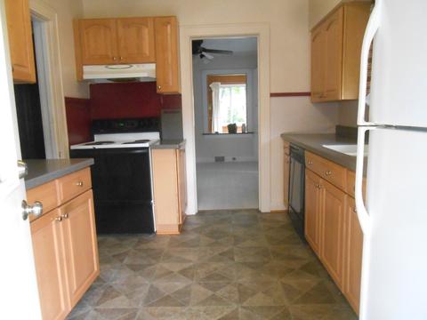 809 E North St, Morris, IL 60450 photo 10