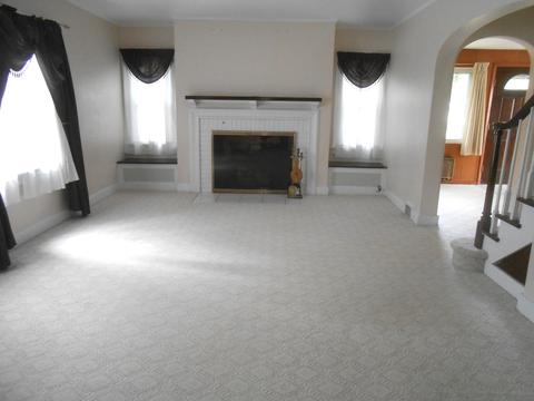 809 E North St, Morris, IL 60450 photo 4