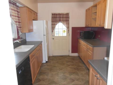809 E North St, Morris, IL 60450 photo 8