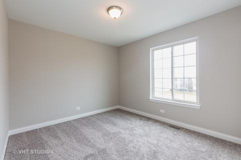 525 Rose Ln, Bartlett, IL 60103 photo 16