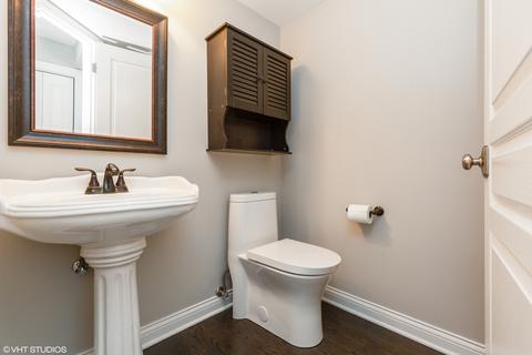 525 Rose Ln, Bartlett, IL 60103 photo 32