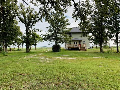884 E 1200n Rd, Melvin, IL 60952 photo 3