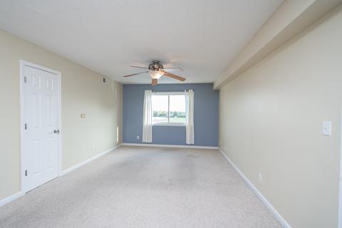 4 Willedrob Rd #11, Bloomington, IL 61701 photo 6