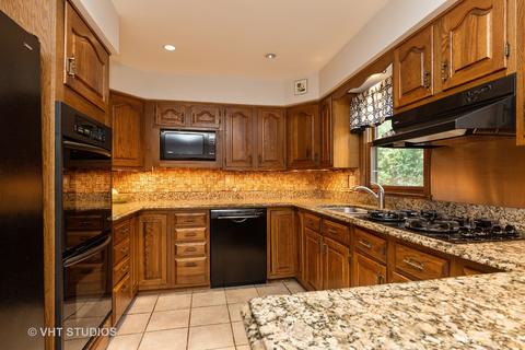 624 S 3rd St, West Dundee, IL 60118 photo 7