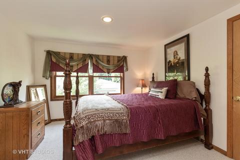 624 S 3rd St, West Dundee, IL 60118 photo 17