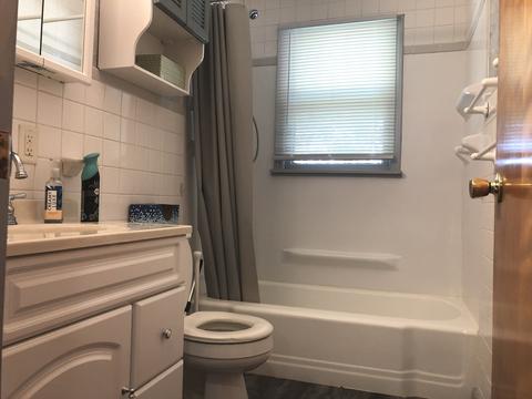 1865 Greenview Ave, Kankakee, IL 60901 photo 9
