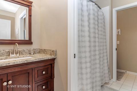 2575 Katie Ct, Aurora, IL 60502 photo 20