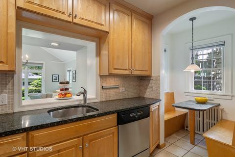 2220 Forestview Rd, Evanston, IL 60201 photo 5
