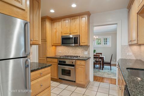 2220 Forestview Rd, Evanston, IL 60201 photo 4