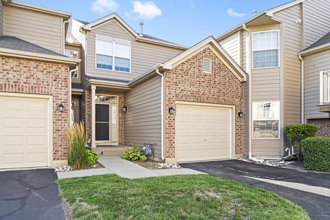 5228 Cobblers Xing, Mchenry, IL 60050 photo 1