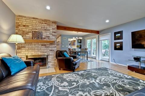 828 Poplar Ln, Deerfield, IL 60015 photo 5