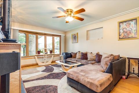 727 N Wolf Rd, Hillside, IL 60162 photo 4