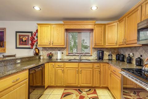 727 N Wolf Rd, Hillside, IL 60162 photo 9