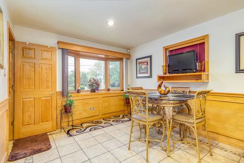 727 N Wolf Rd, Hillside, IL 60162 photo 13