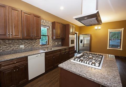 405 E Blackman St, Harvard, IL 60033 photo 8