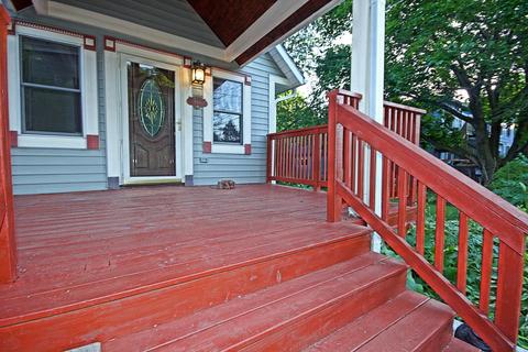 405 E Blackman St, Harvard, IL 60033 photo 2