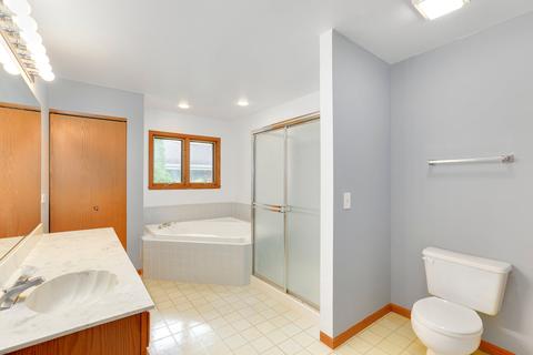 1201 Lynnfield Ln, Bartlett, IL 60103 photo 21