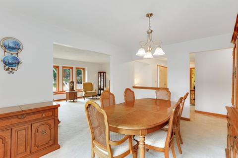 1201 Lynnfield Ln, Bartlett, IL 60103 photo 8