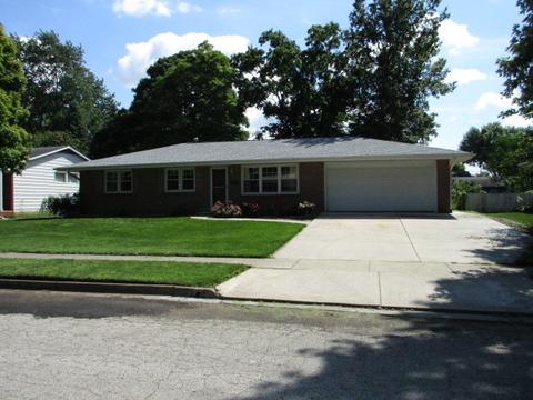 1209 Riordan St, Normal, IL 61761 photo 1