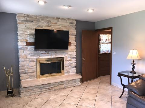 1810 E Aztec Ln, Mount Prospect, IL 60056 photo 6