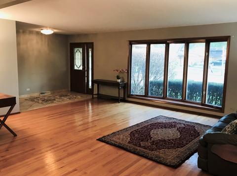 1810 E Aztec Ln, Mount Prospect, IL 60056 photo 3