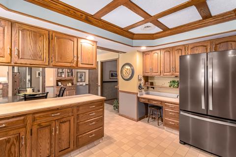251 Brookside Dr, Elgin, IL 60123 photo 14
