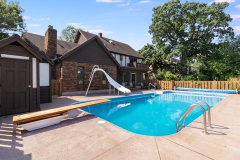 251 Brookside Dr, Elgin, IL 60123 photo 39