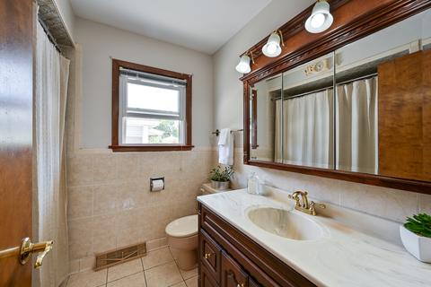 1100 Richard Ave, Berkeley, IL 60163 photo 11