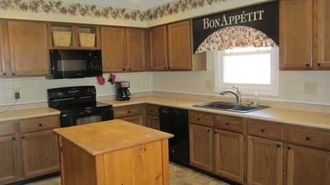 1312 W Heritage Rd, Normal, IL 61761 photo 8