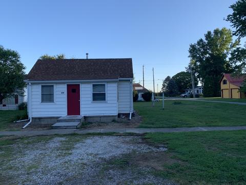 309 E Main St, Ogden, IL 61859 photo 1