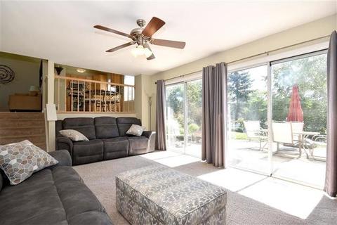 461 Harvard Ln, Bartlett, IL 60103 photo 12