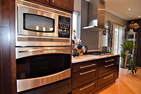 7534 Heritage Ct, Summit, IL 60501 photo 7