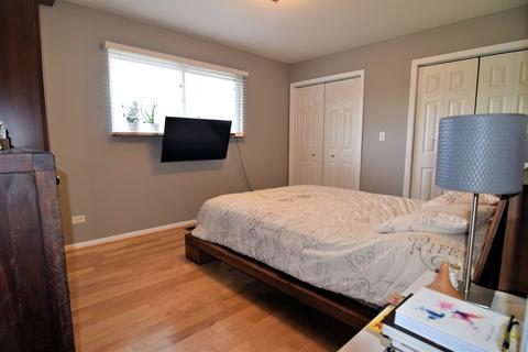 7534 Heritage Ct, Summit, IL 60501 photo 21