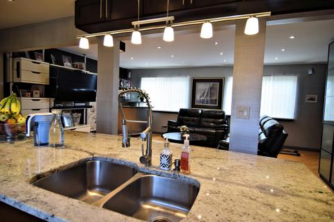 7534 Heritage Ct, Summit, IL 60501 photo 8