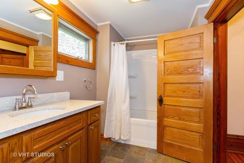 307 N Monroe St, Gardner, IL 60424 photo 9